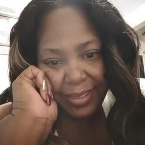 Meet your Posher, Vickie